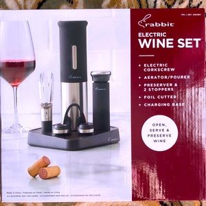 NWT electric wine set